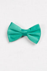 Classic Bow Ties - The Groomsman Suit