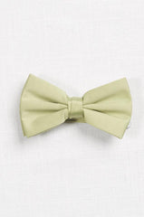 Classic Bow Ties - The Groomsman Suit