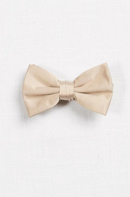 The Groomsman Suit - Classic Bow Ties